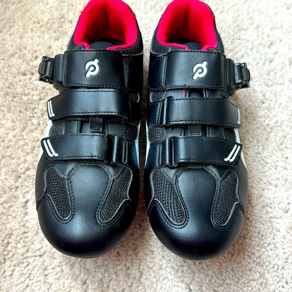 Peloton shoes size 40